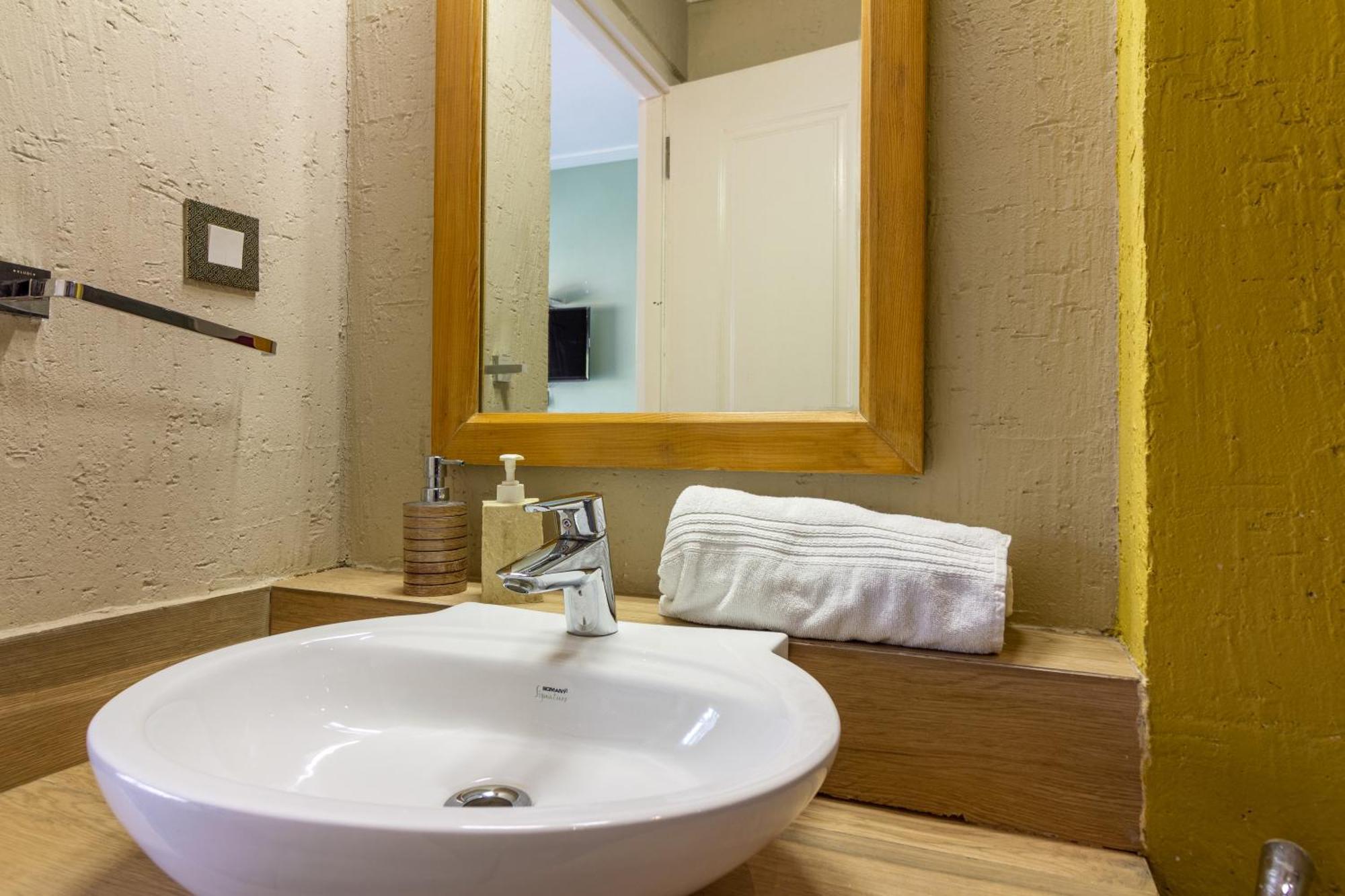 Beach 7 Mins Walk Luxury Villa Diva Calangute Kültér fotó
